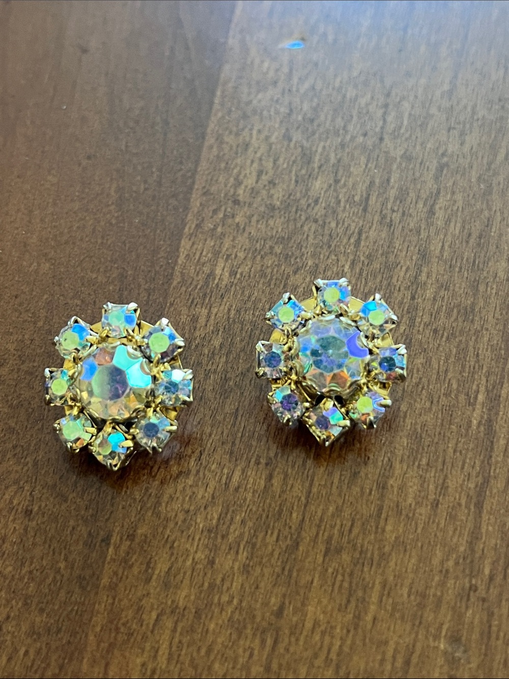 Vintage Gold Aurora Crystal Cluster Clip-On Earrings - Iridescent